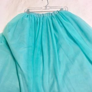 Eliqoqui Plus Size Aqua Turquoise Tulle Skirt